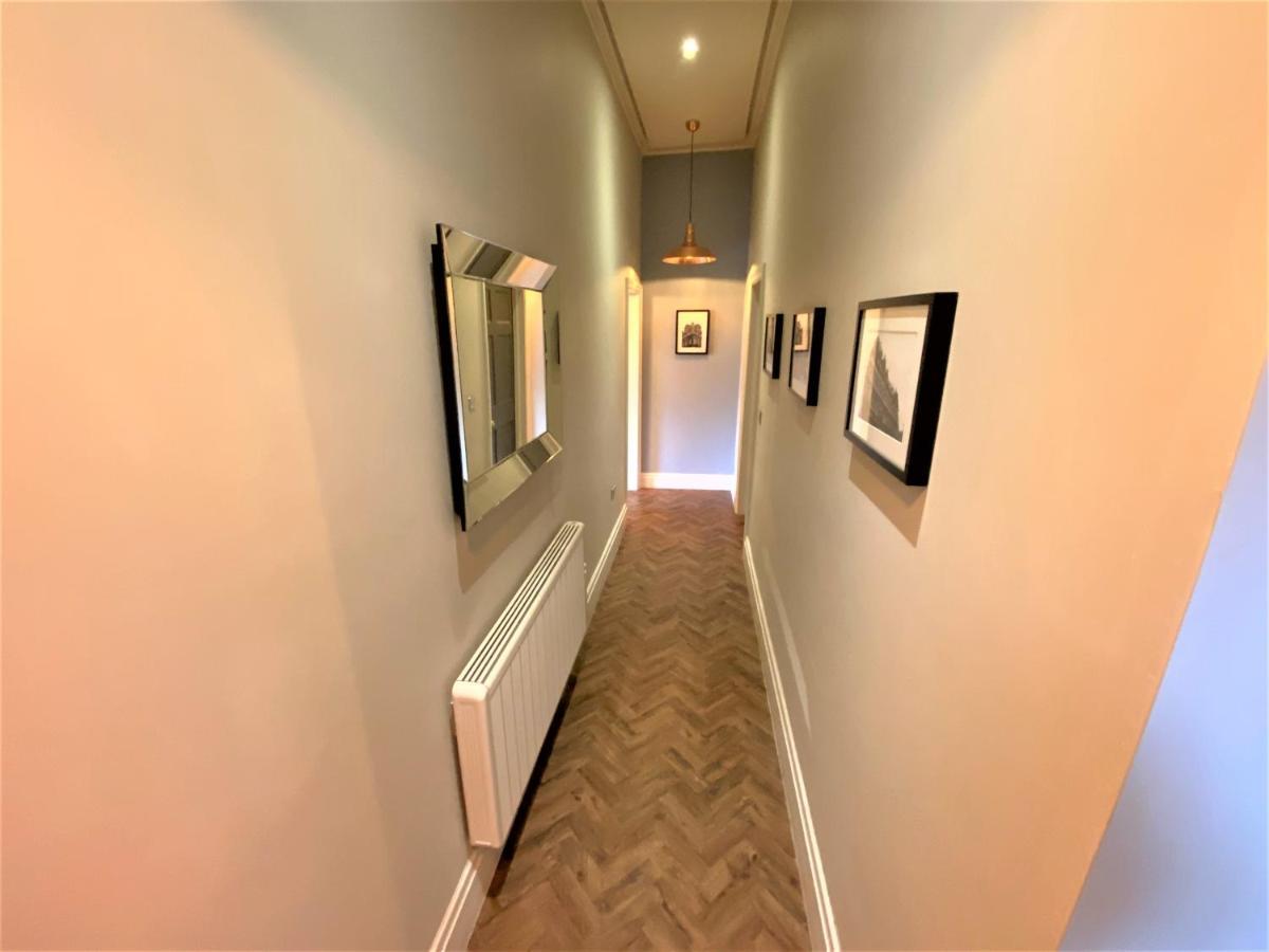 The Leeming At Claremont Apartments Лийдс Екстериор снимка